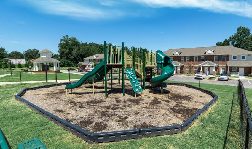 Laurel Street Village Apartments, 90 Peachtree Street, Honea Path, SC